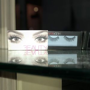 Huda beauty lashes